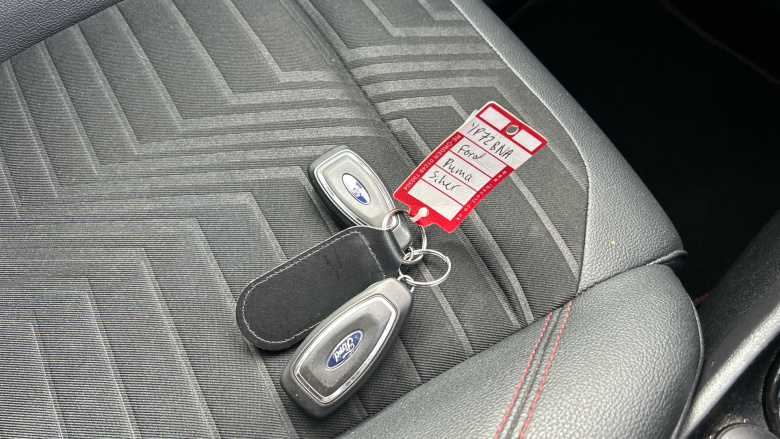 Ford Puma 1.0 EcoBoost Hybrid mHEV 155 ST-Line X 5dr Petrol Hatchback